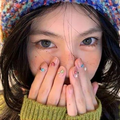 玉笑珠香